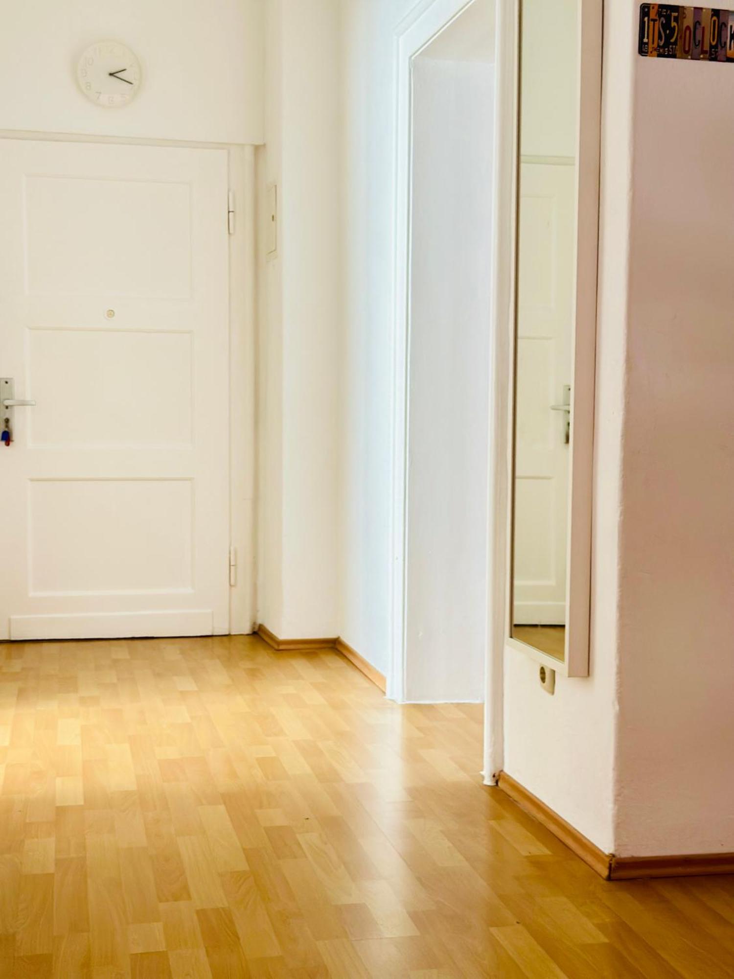 99qm Uniklinikum-essen Apartment *